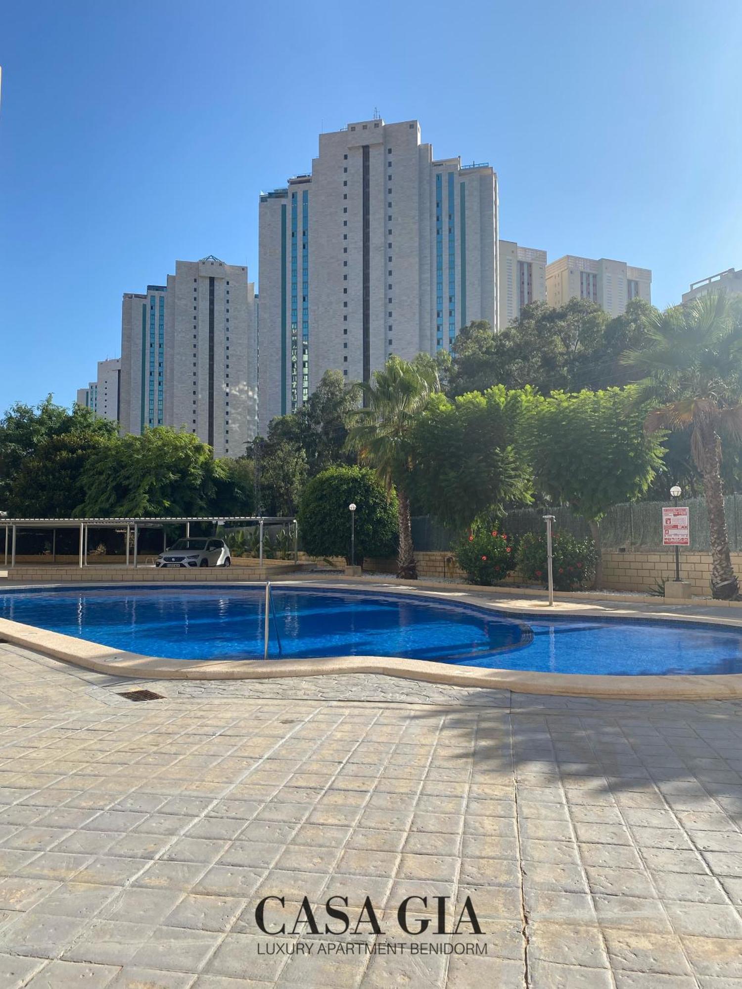 Casa Gia L Luxury Apartment เบนิดอร์ม ภายนอก รูปภาพ