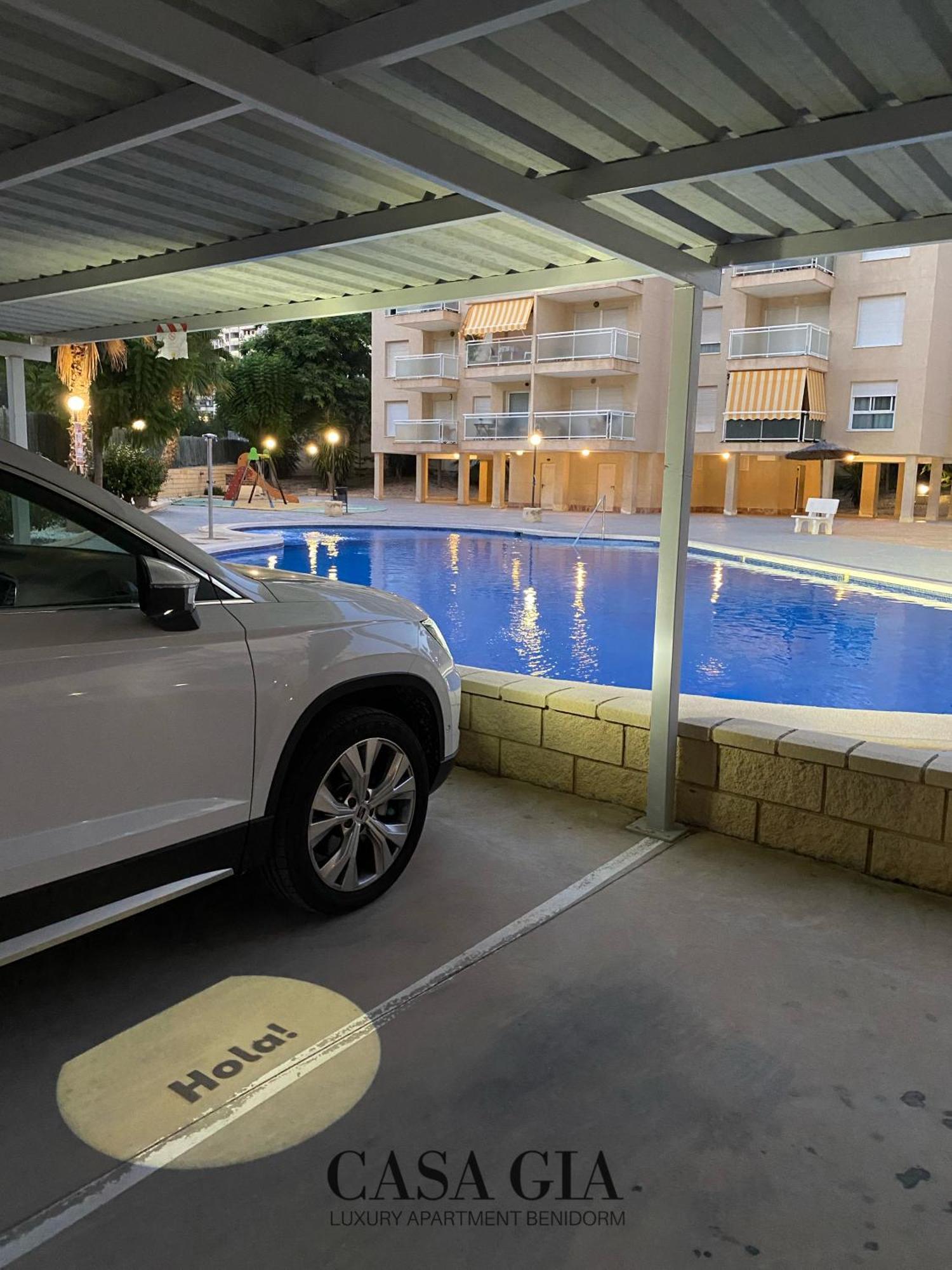 Casa Gia L Luxury Apartment เบนิดอร์ม ภายนอก รูปภาพ