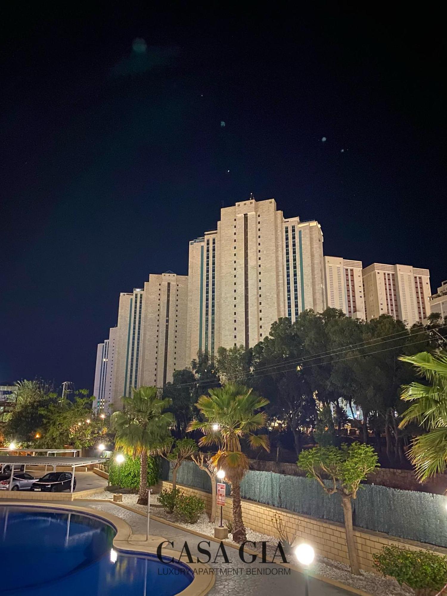 Casa Gia L Luxury Apartment เบนิดอร์ม ภายนอก รูปภาพ